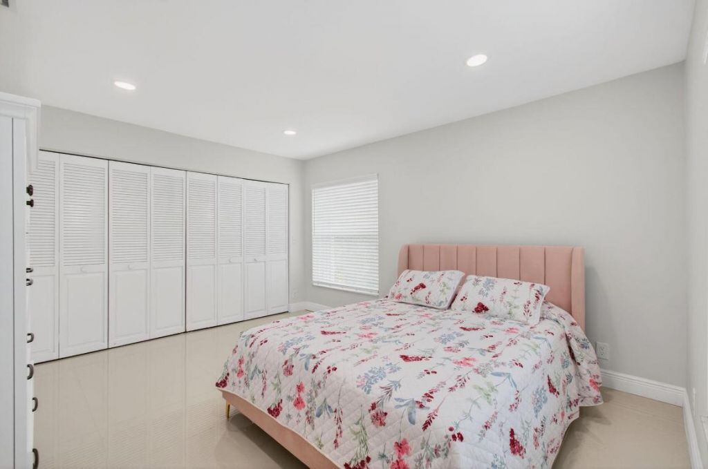 5735 Lakeview Mews Circle, Boynton Beach, FL 33437 Photo