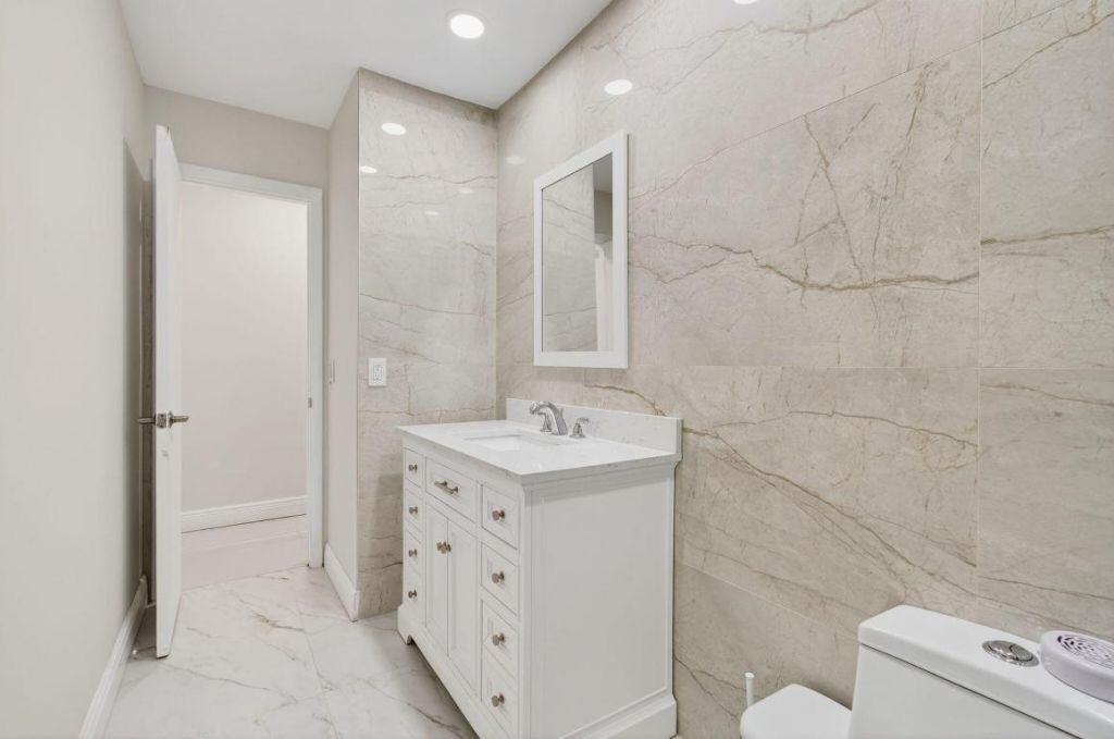 5735 Lakeview Mews Circle, Boynton Beach, FL 33437 Photo