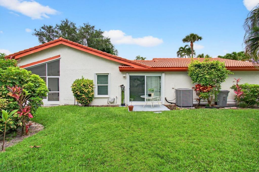 5735 Lakeview Mews Circle, Boynton Beach, FL 33437 Photo