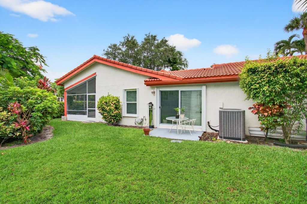 5735 Lakeview Mews Circle, Boynton Beach, FL 33437 Photo