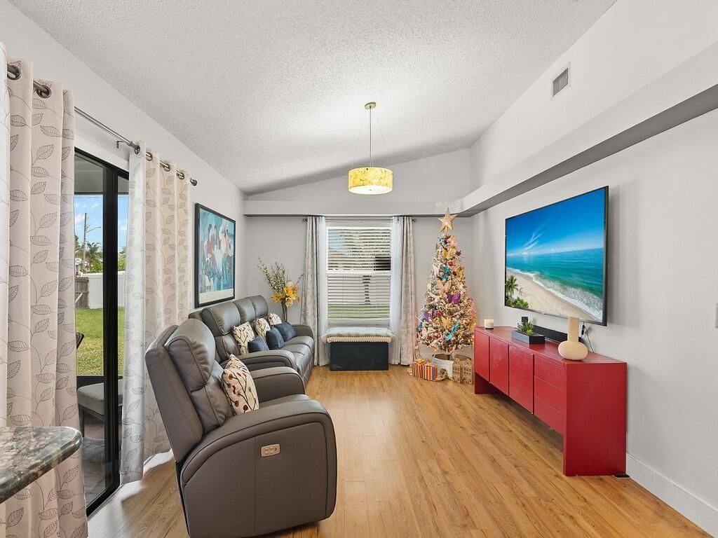 4401 SW Babylon Street, Port Saint Lucie, FL 34953 Photo