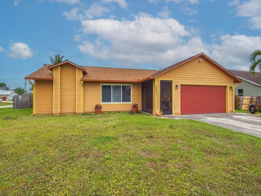 4401 SW Babylon Street, Port Saint Lucie, FL 34953 Photo