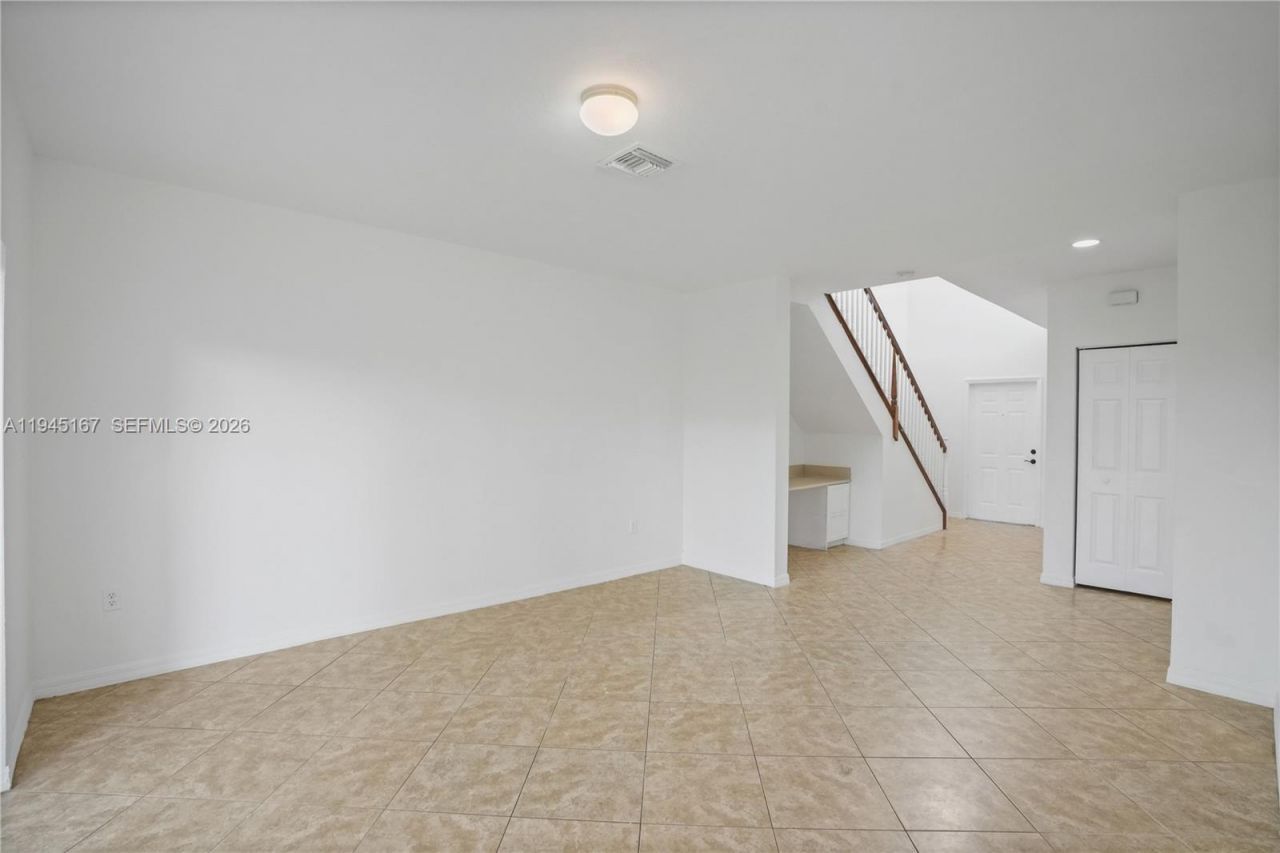 501 Talia Circle, Palm Springs, FL 33461 Photo