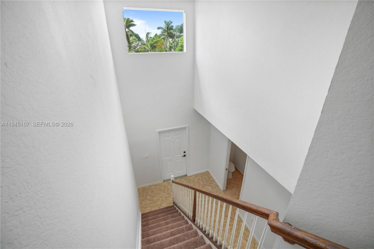 501 Talia Circle, Palm Springs, FL 33461 Photo