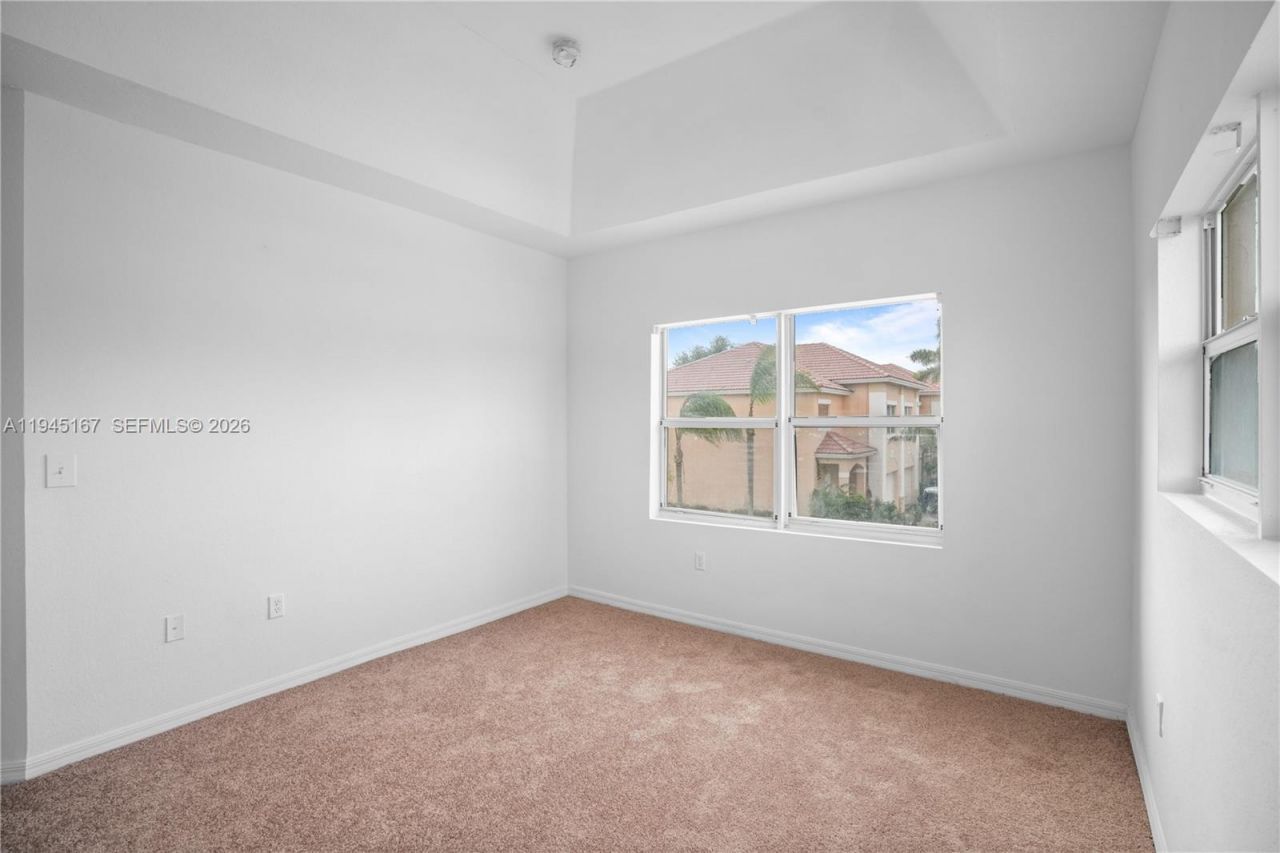 501 Talia Circle, Palm Springs, FL 33461 Photo