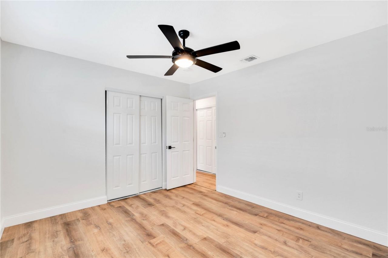 1825 Shore Acres Blvd Ne, Saint Petersburg, FL 33703 Photo