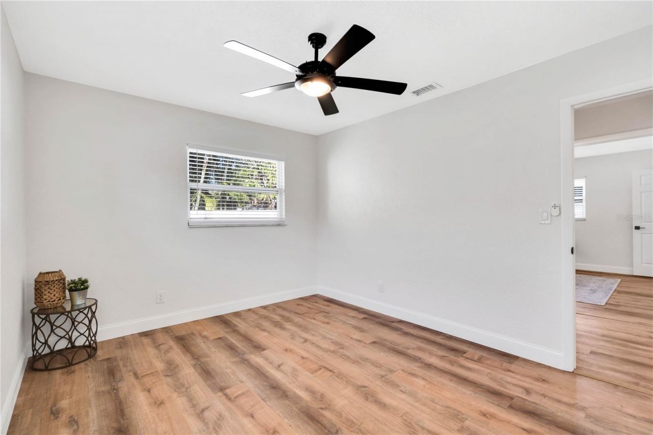 1825 Shore Acres Blvd Ne, Saint Petersburg, FL 33703 Photo