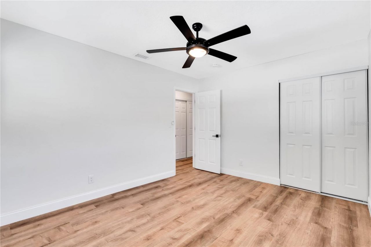 1825 Shore Acres Blvd Ne, Saint Petersburg, FL 33703 Photo