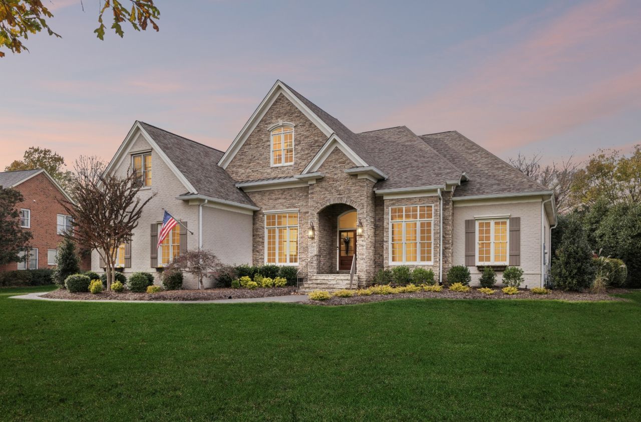 1731 Surrey Dr, Brentwood, TN 37027 Main Photo