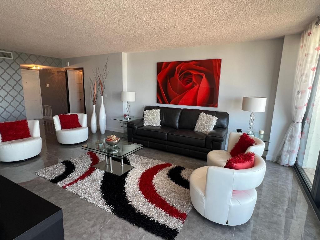 3400 N Ocean Drive, Unit 905, Singer Island, FL 33404 Photo