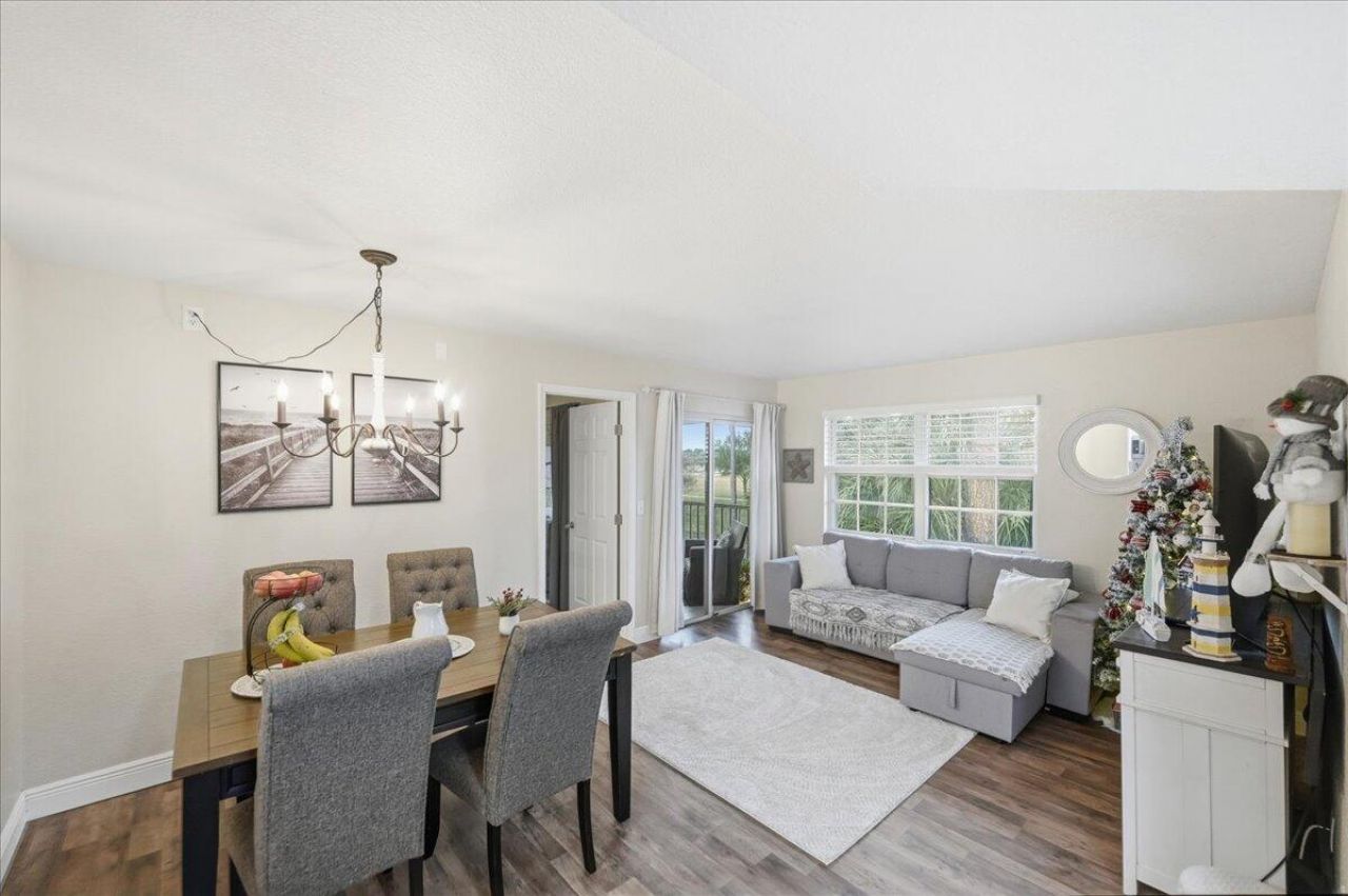 1506 SE Royal Green Circle, Unit 204, Port Saint Lucie, FL 34952 Photo