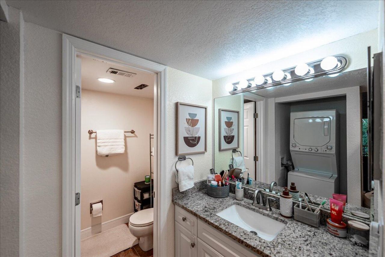 1506 SE Royal Green Circle, Unit 204, Port Saint Lucie, FL 34952 Photo