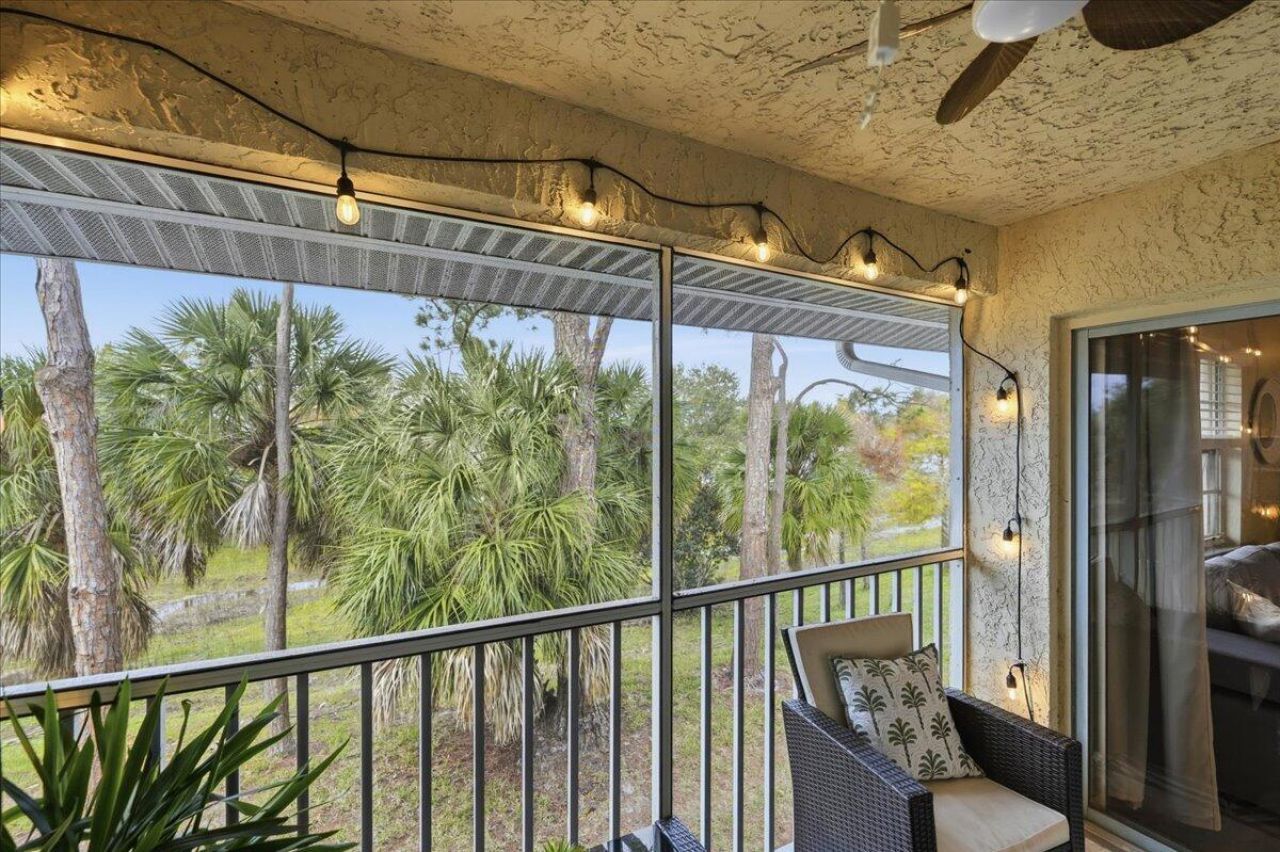 1506 SE Royal Green Circle, Unit 204, Port Saint Lucie, FL 34952 Photo