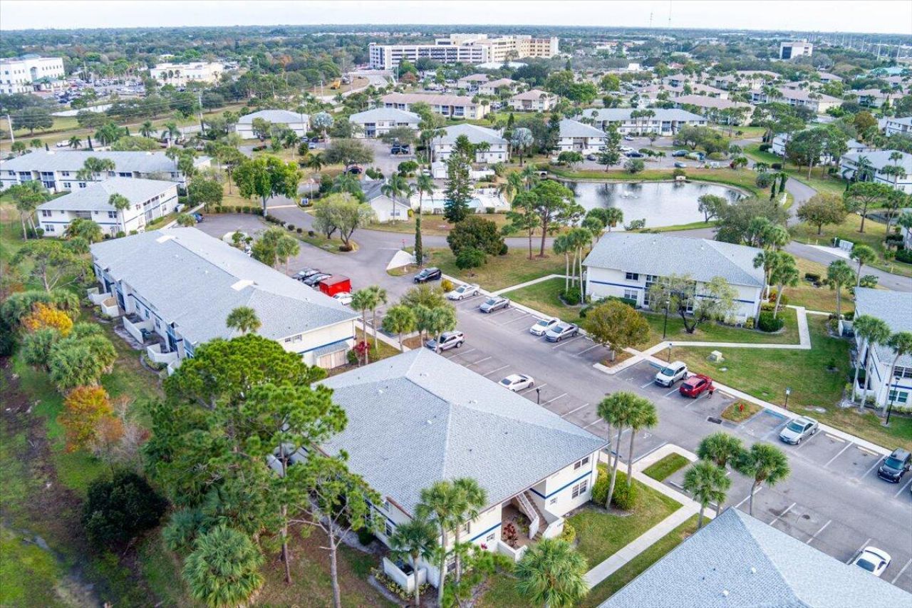 1506 SE Royal Green Circle, Unit 204, Port Saint Lucie, FL 34952 Photo