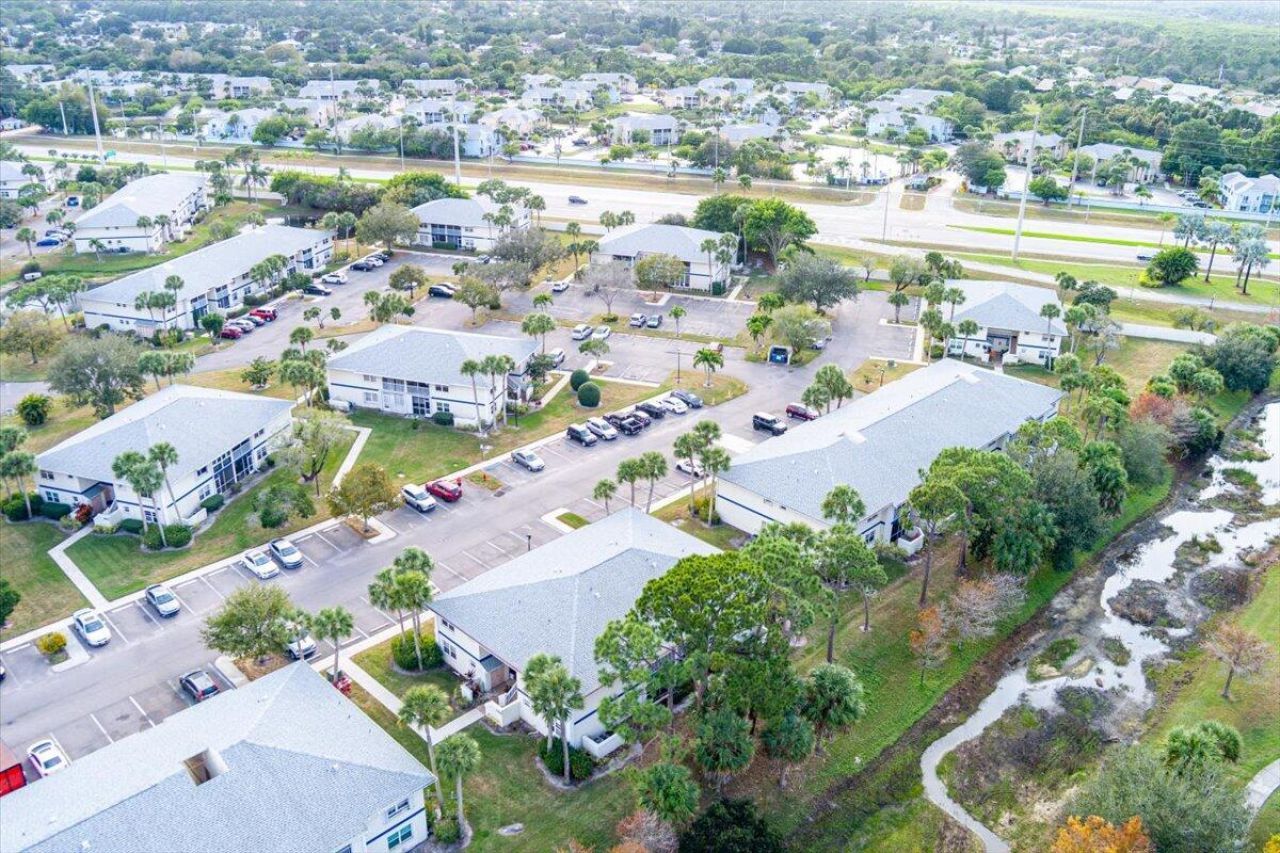 1506 SE Royal Green Circle, Unit 204, Port Saint Lucie, FL 34952 Photo