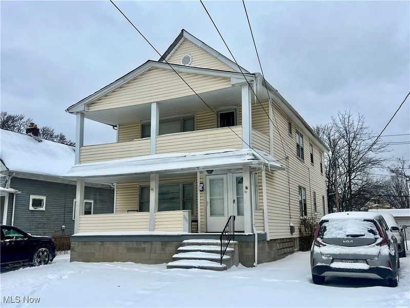 7901 Dorver Avenue, Cleveland, OH 44105 Photo 2