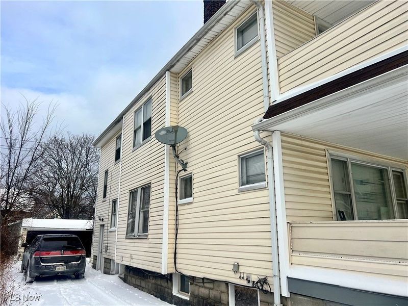 7901 Dorver Avenue, Cleveland, OH 44105 Photo 3