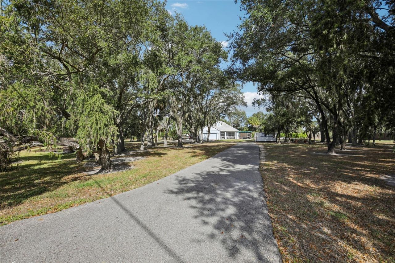 5204 69th Street E, Palmetto, FL 34221 Photo