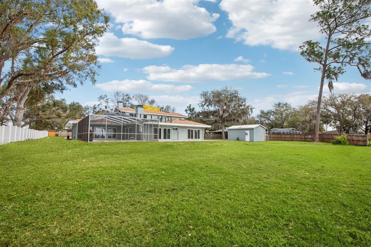 20 Lake Idylwild Drive N, Winter Haven, FL 33881 Photo