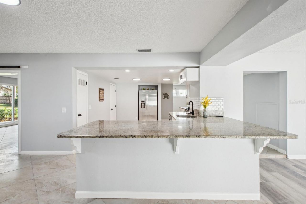 20 Lake Idylwild Drive N, Winter Haven, FL 33881 Photo