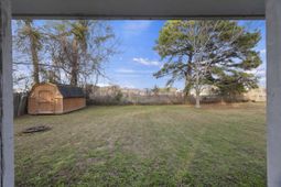 122 Elmora Avenue photo 4