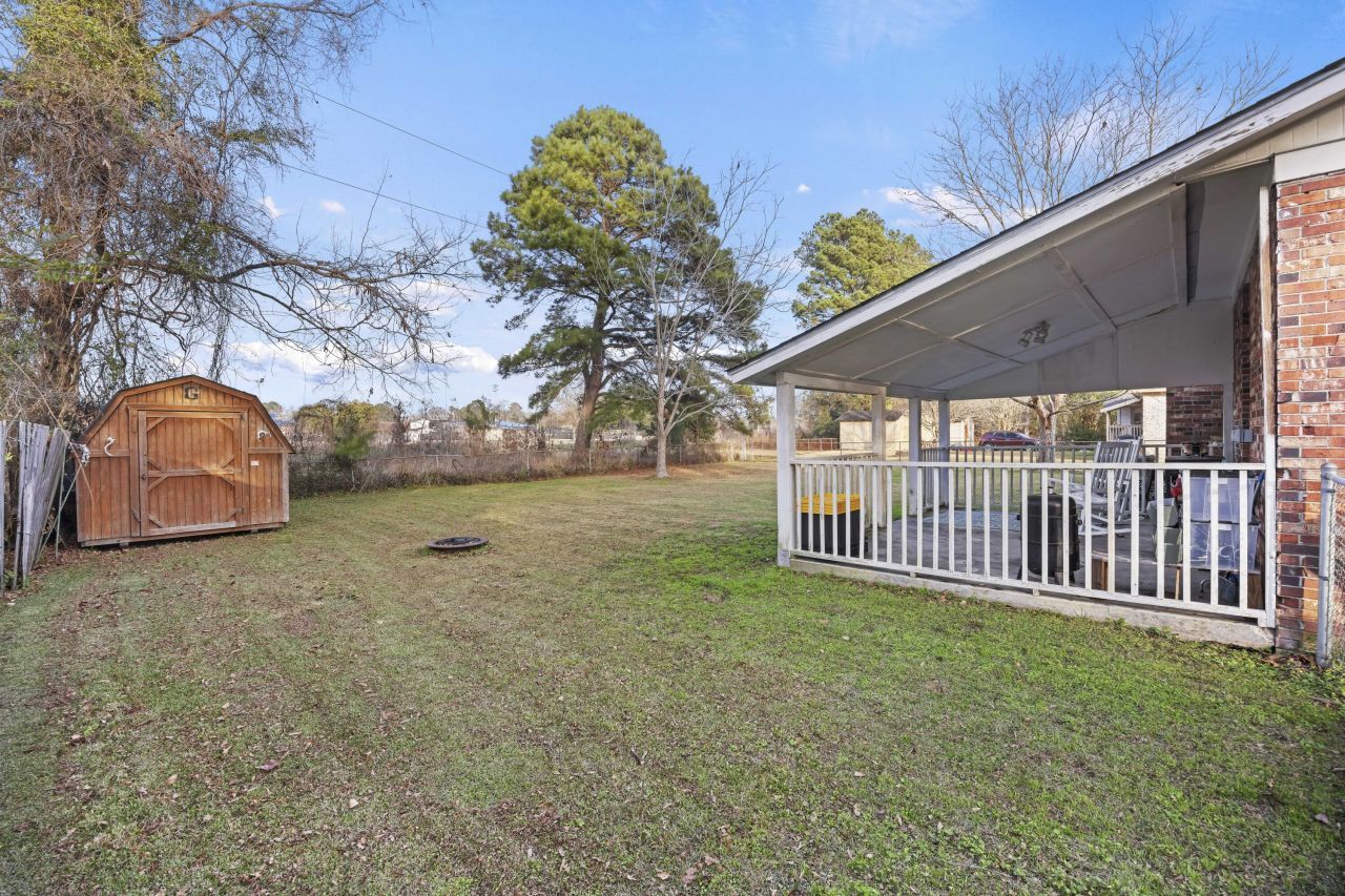 122 Elmora Avenue Photo 3