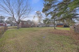 122 Elmora Avenue photo 4