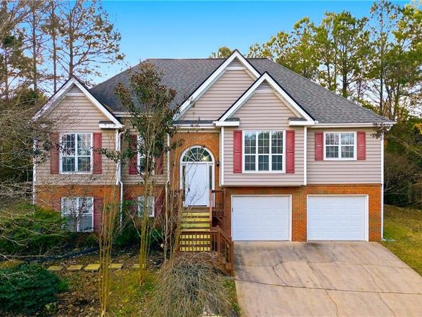 700 Hearthstone Crossing, Woodstock, GA 30189