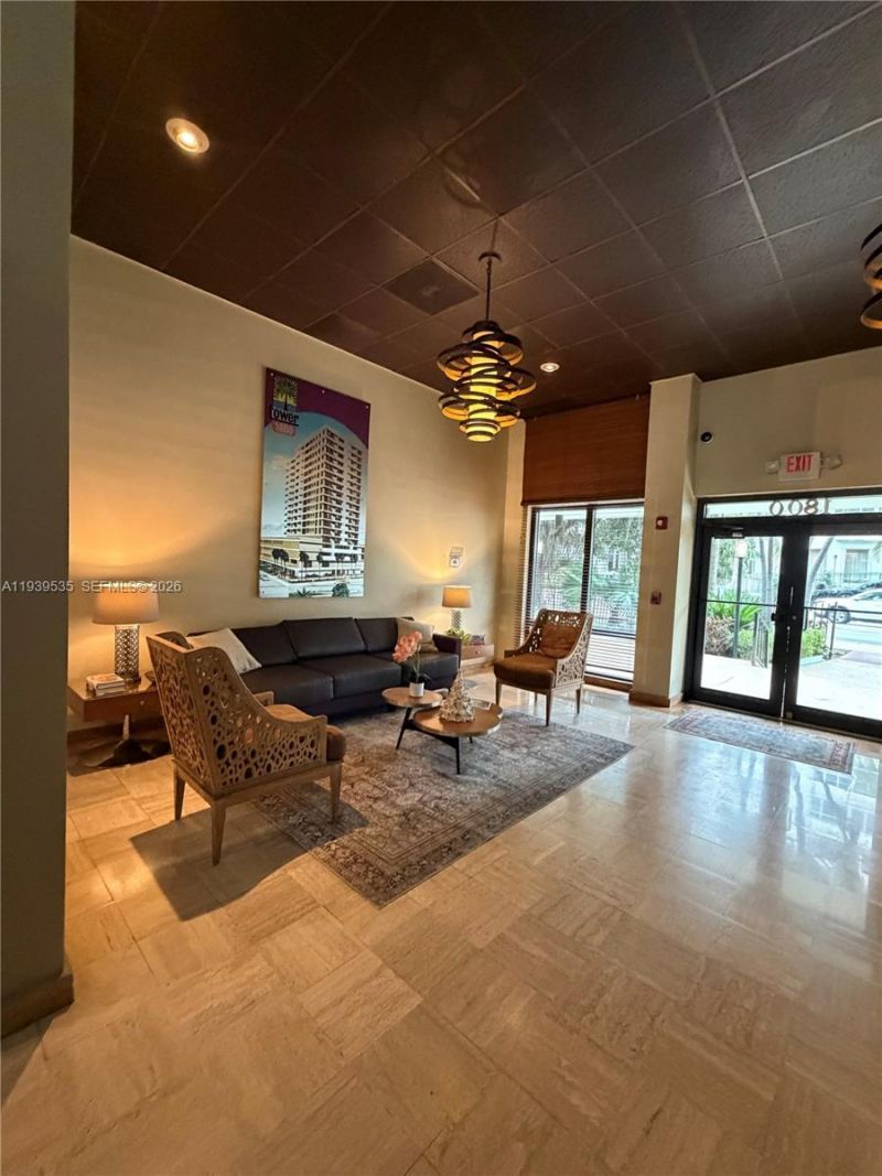 1800 Collins Ave, Unit 19B, Miami Beach, FL 33139 Photo