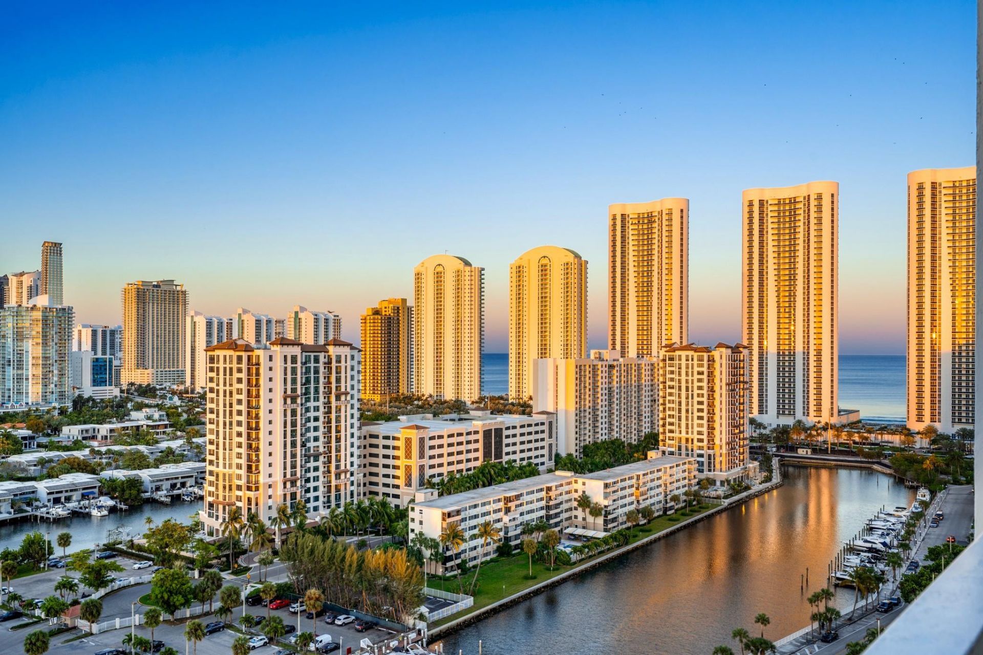500 Bayview Drive, Unit 2023, Sunny Isles Beach, FL 33160 Photo