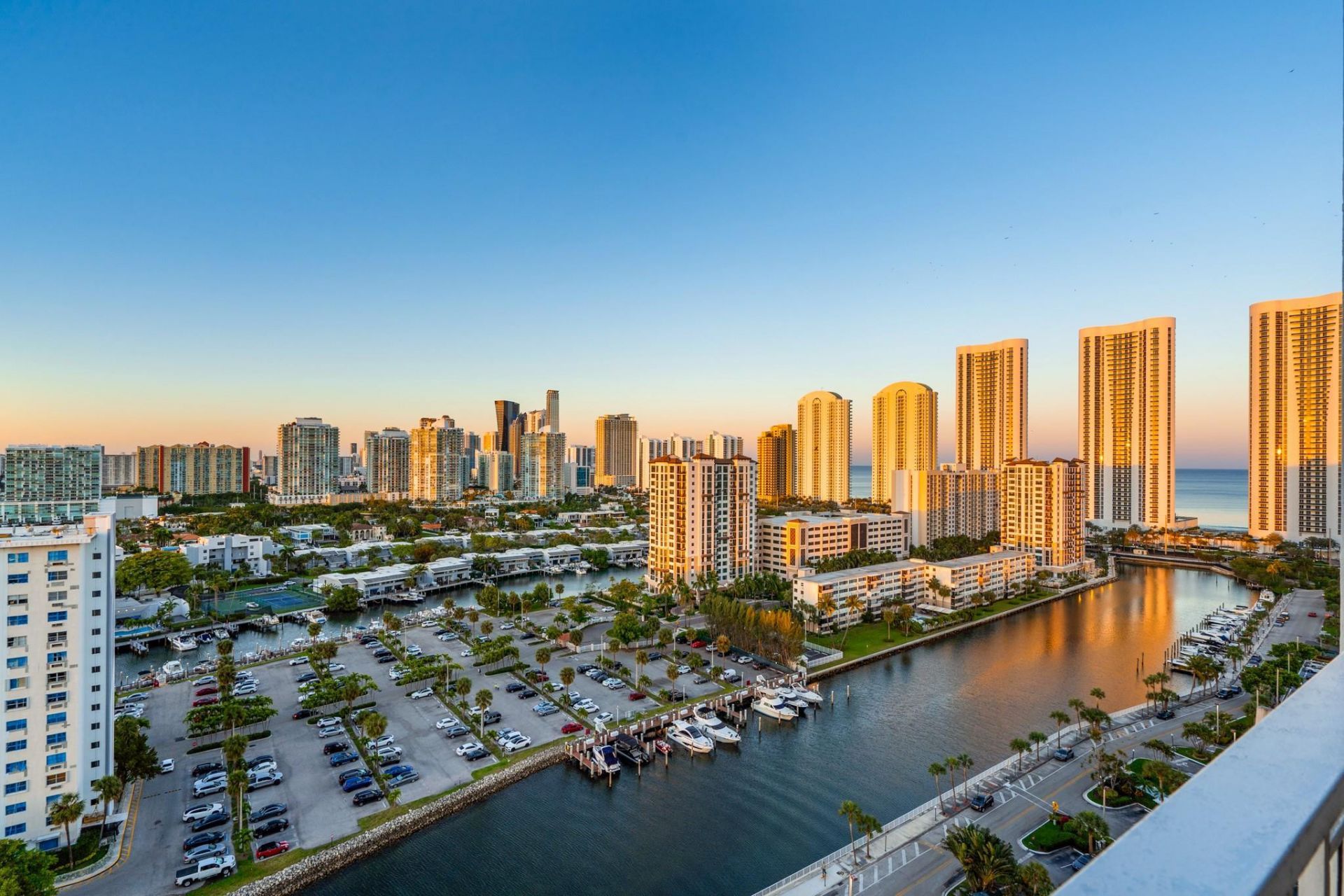 500 Bayview Drive, Unit 2023, Sunny Isles Beach, FL 33160 Photo