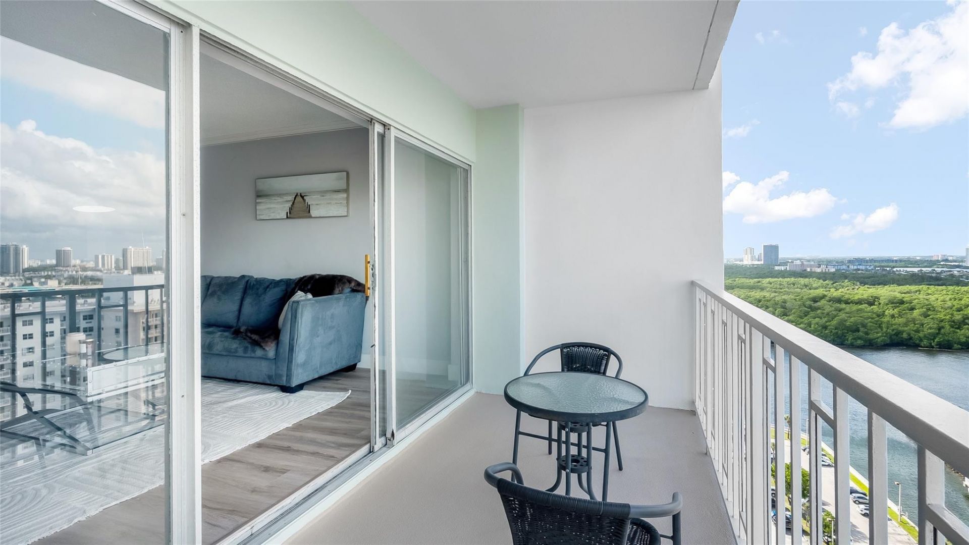 500 Bayview Drive, Unit 2023, Sunny Isles Beach, FL 33160 Photo