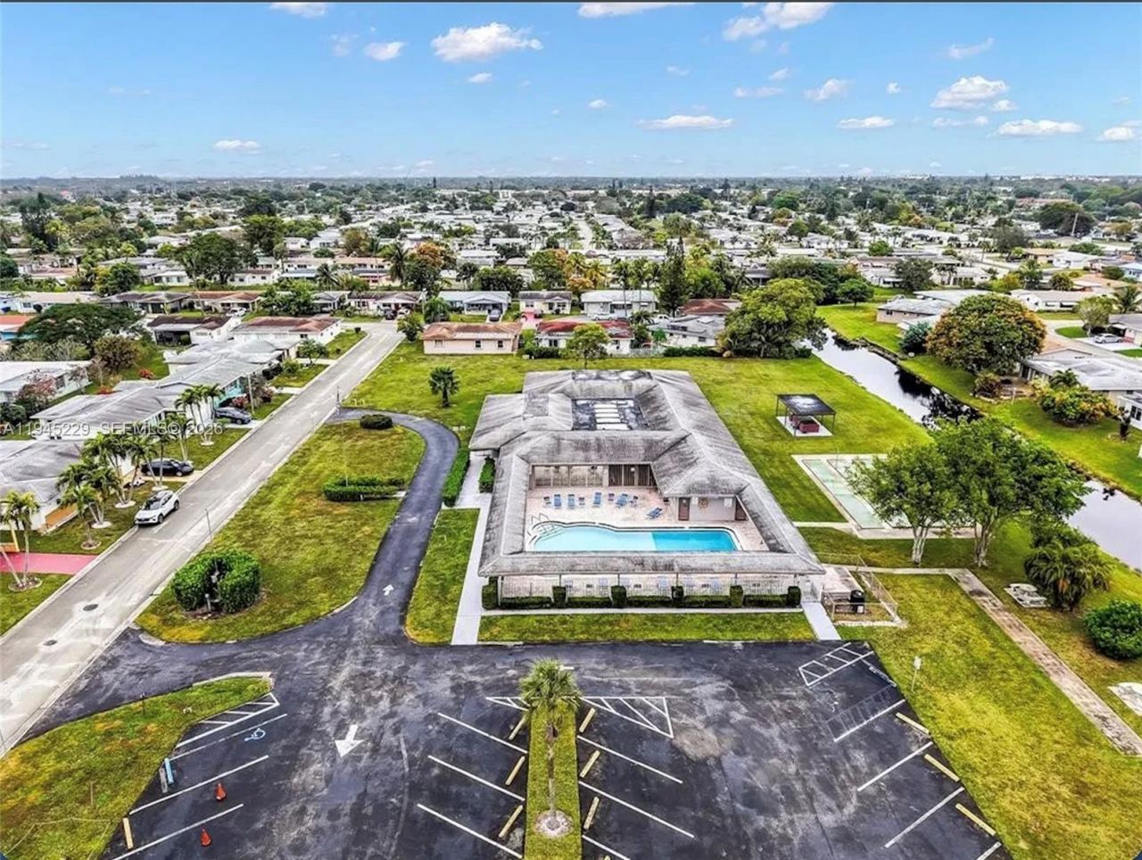 6855 NW 9th St, Margate, FL 33063 Photo