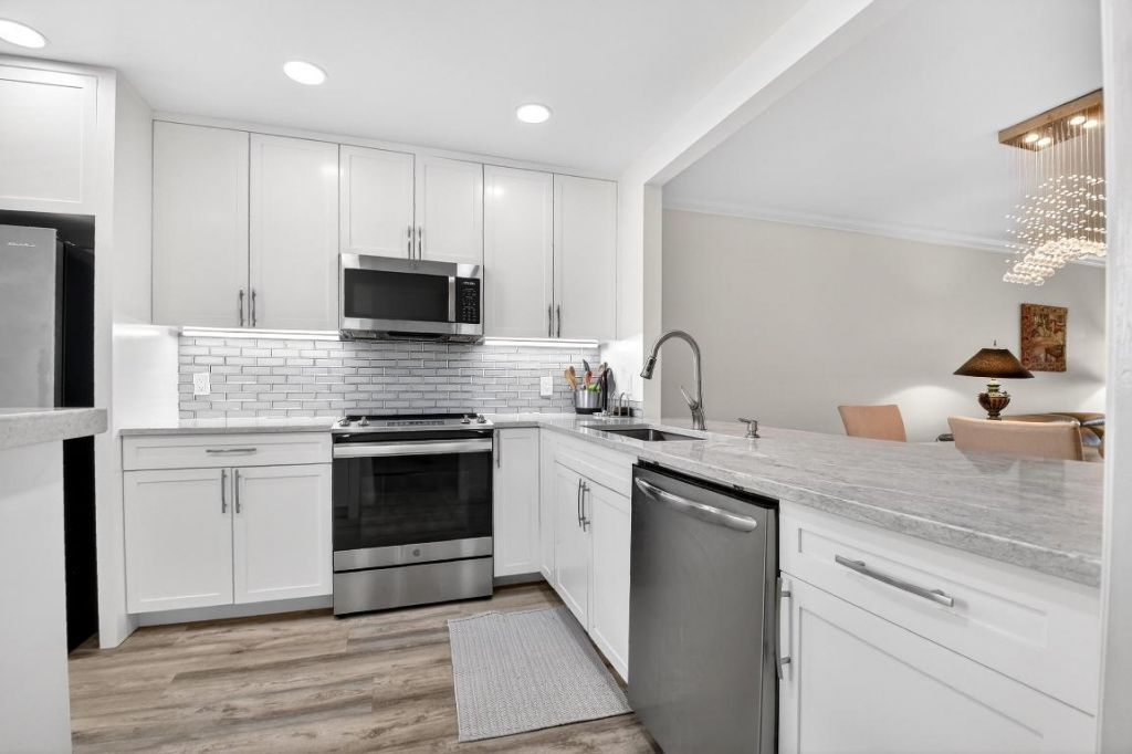 250 John F Kennedy Drive, Unit 302, Atlantis, FL 33462 Photo