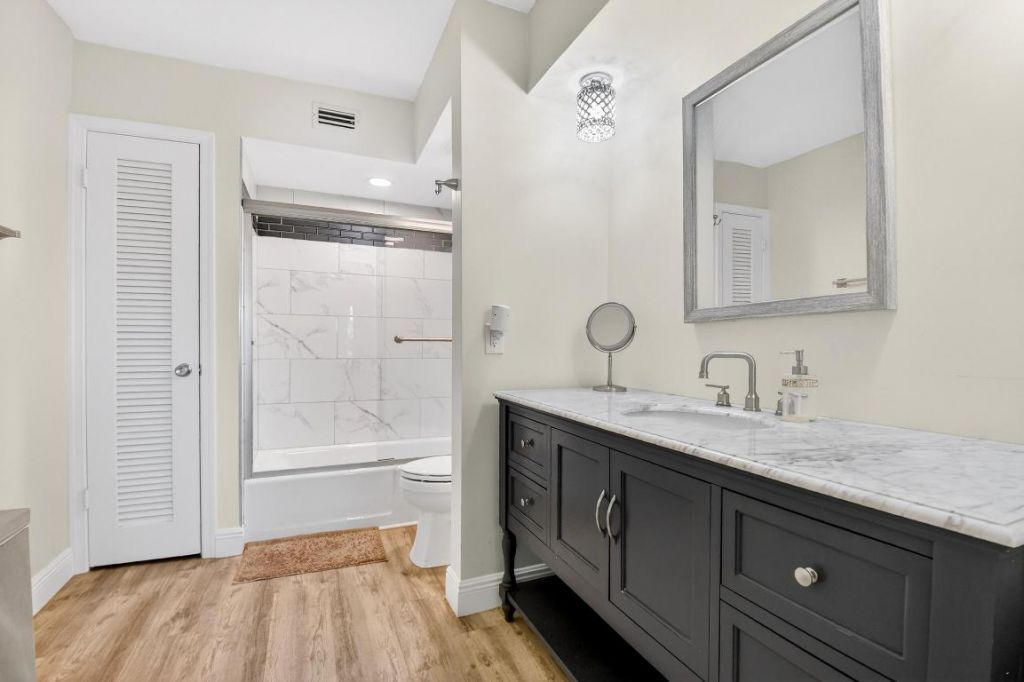 250 John F Kennedy Drive, Unit 302, Atlantis, FL 33462 Photo