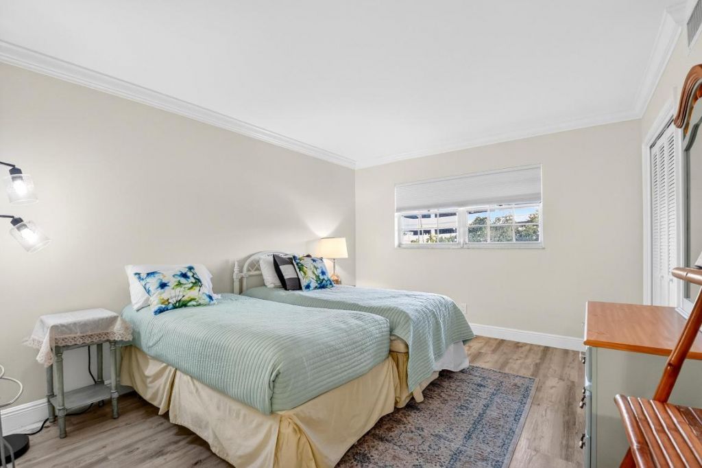 250 John F Kennedy Drive, Unit 302, Atlantis, FL 33462 Photo