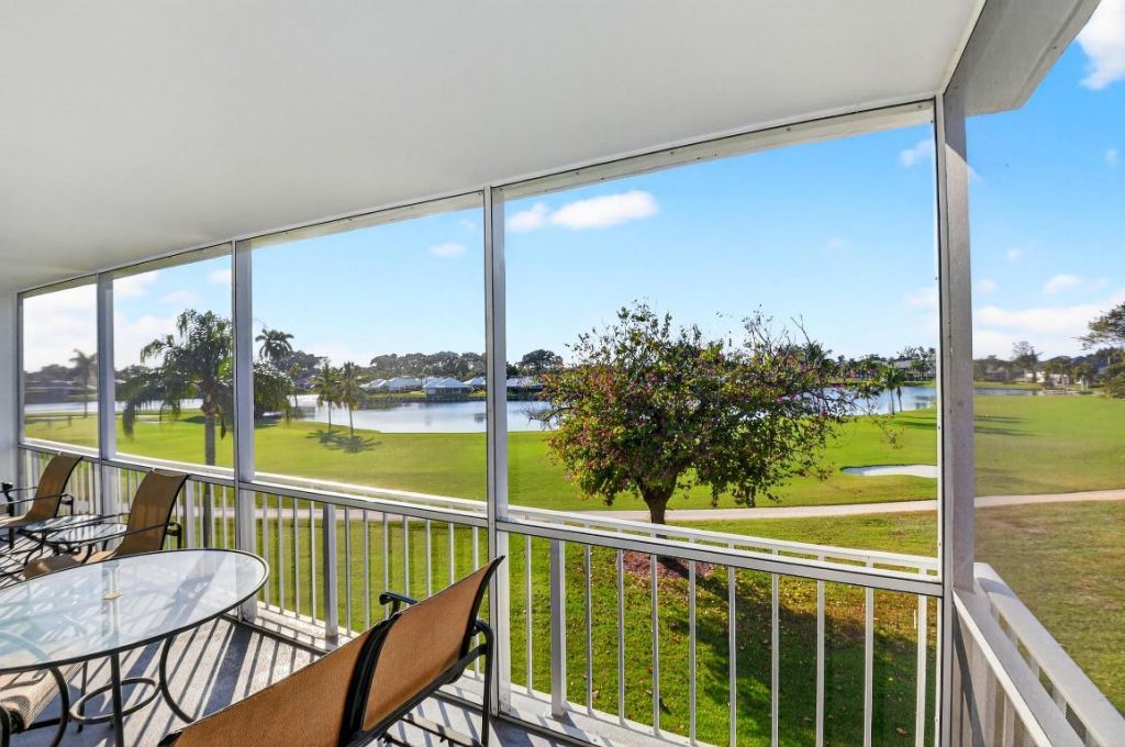 250 John F Kennedy Drive, Unit 302, Atlantis, FL 33462 Photo