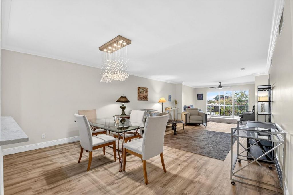 250 John F Kennedy Drive, Unit 302, Atlantis, FL 33462 Photo