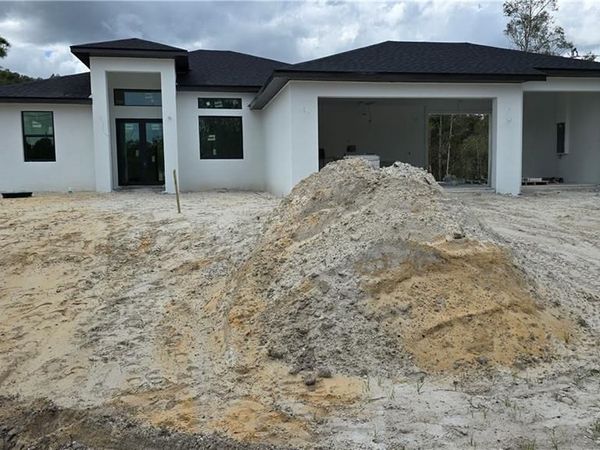 728 La Plata AVE, LEHIGH ACRES, FL 33974