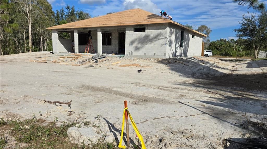 728 La Plata Ave, Lehigh Acres, FL 33974 Photo