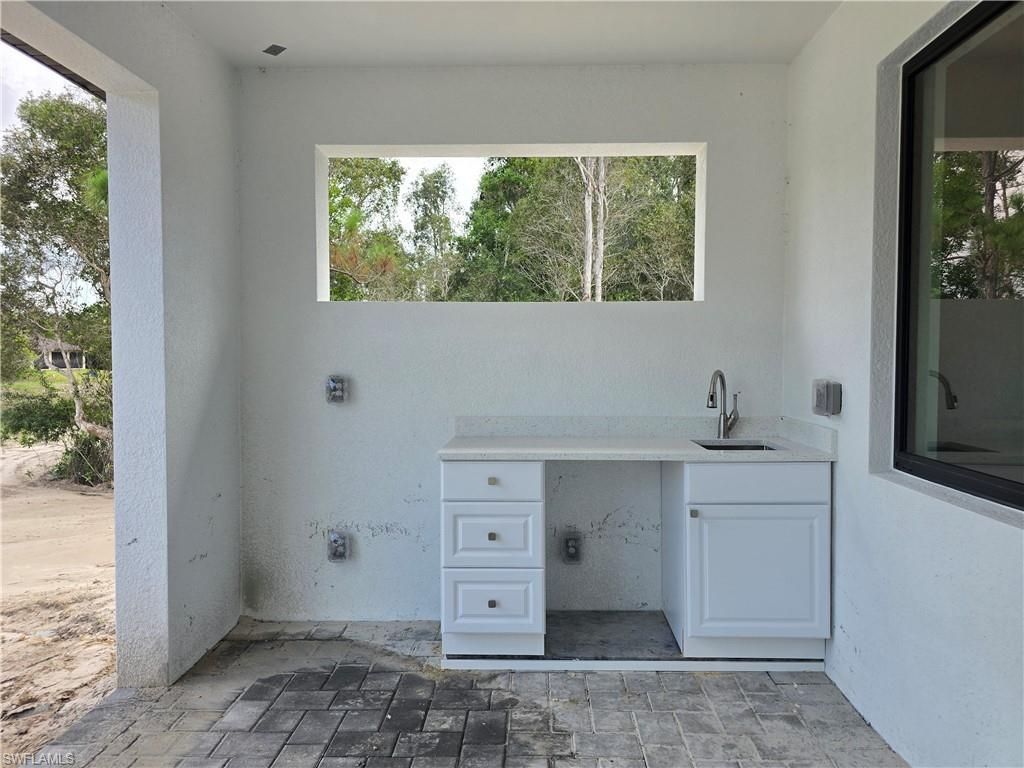 728 La Plata Ave, Lehigh Acres, FL 33974 Photo