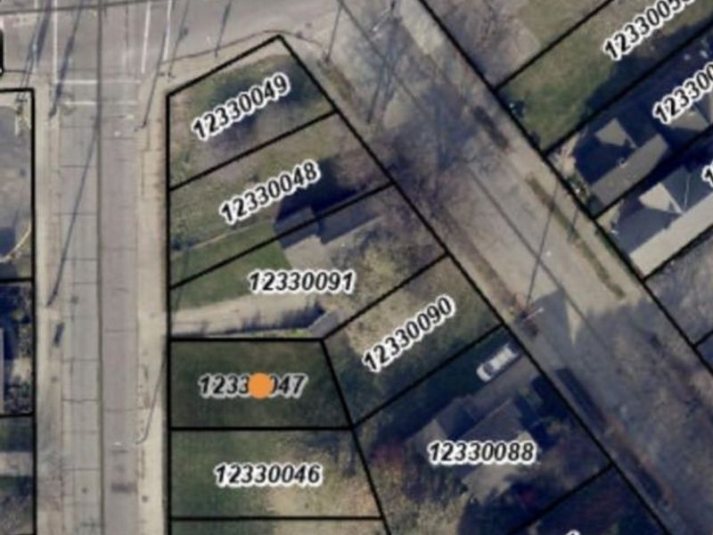 E 49 Street, Cleveland, OH 44127 Photo 1