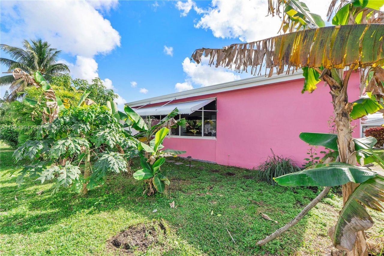 5011 NW 51st St, Tamarac, FL 33319 Photo