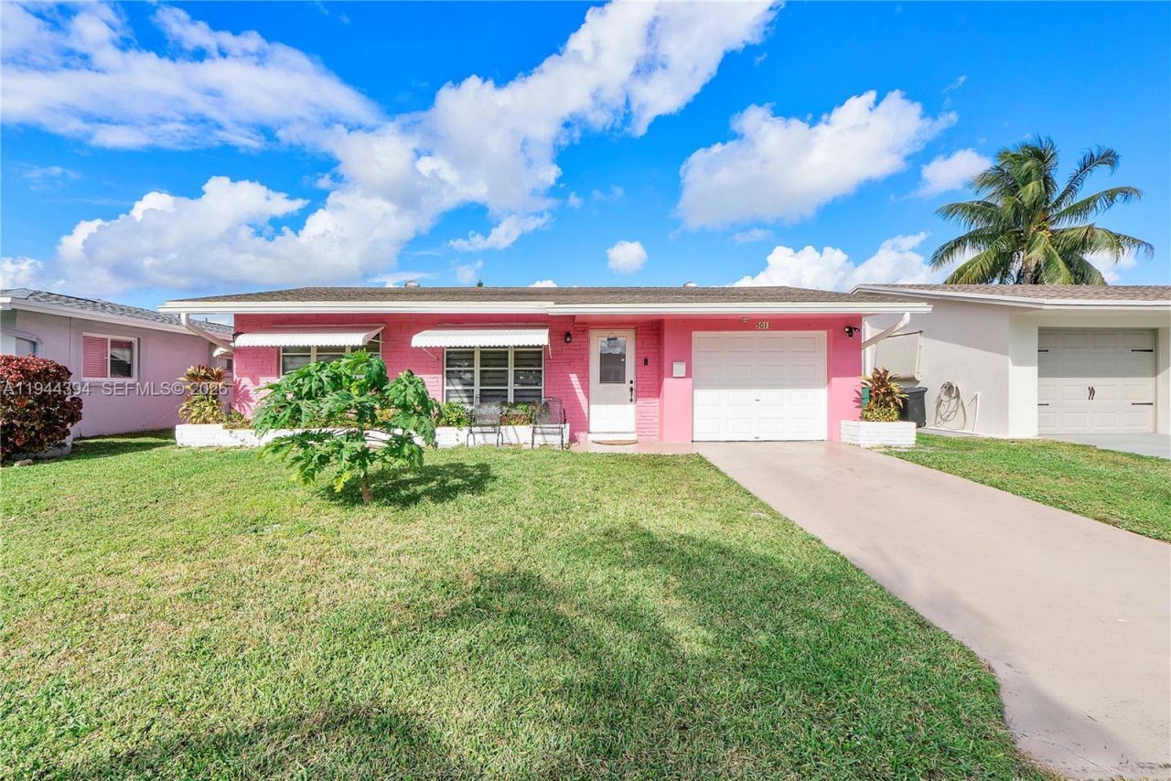 5011 NW 51st St, Tamarac, FL 33319 Photo