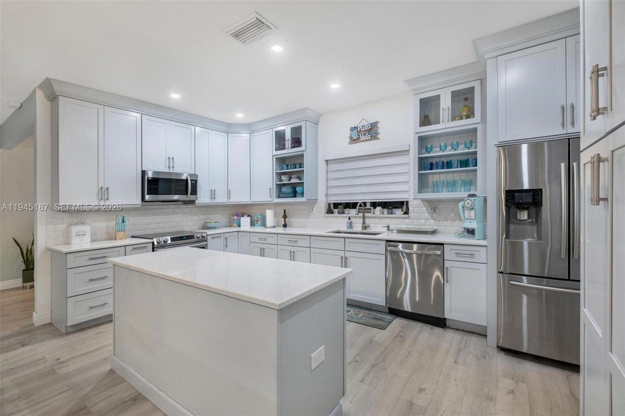 17405 SW 245th Ter, Homestead, FL 33031 Photo