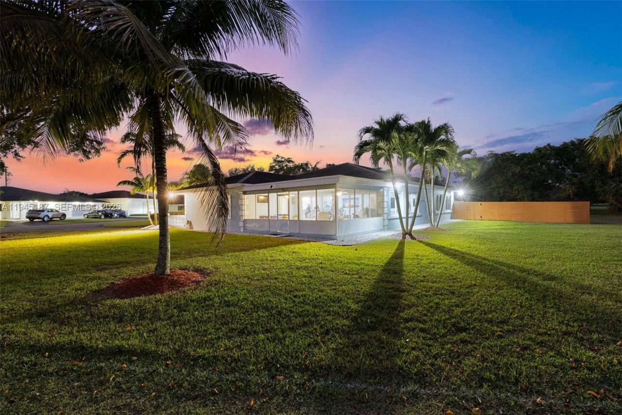 17405 SW 245th Ter, Homestead, FL 33031 Photo