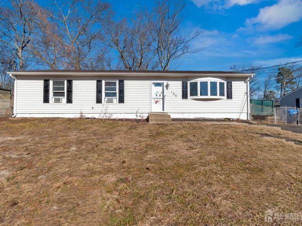 135 Hanover Boulevard, Pemberton, NJ 08068