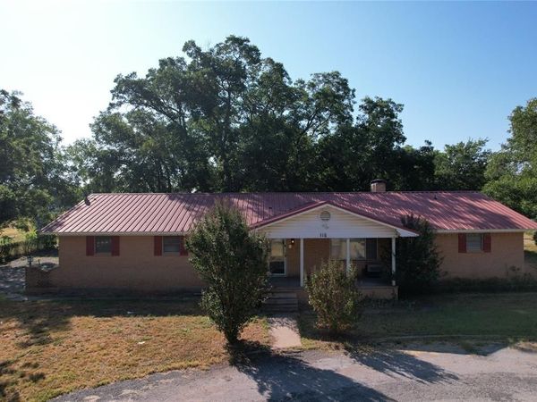 118 N Crescent Street, Gorman, TX 76454