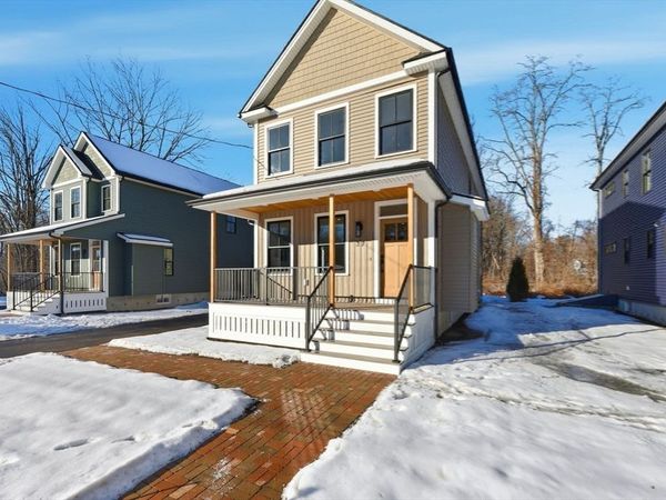 37 Landy Ave, Northampton, MA 01062