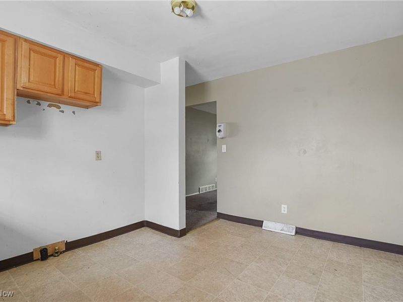 1162-1164 Tonawanda Avenue, Akron, OH 44305 Photo 14